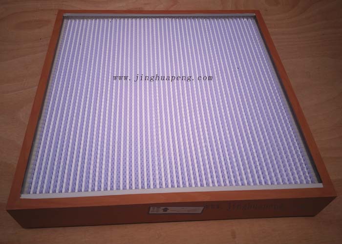 木框高效過濾器主要安裝于潔凈室高效送風口末端凈化過濾。 木框高效過濾器主要安裝于潔凈室高效送風口末端凈化過濾。